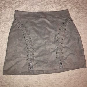 NWT Gray Suede Skirt - Size L